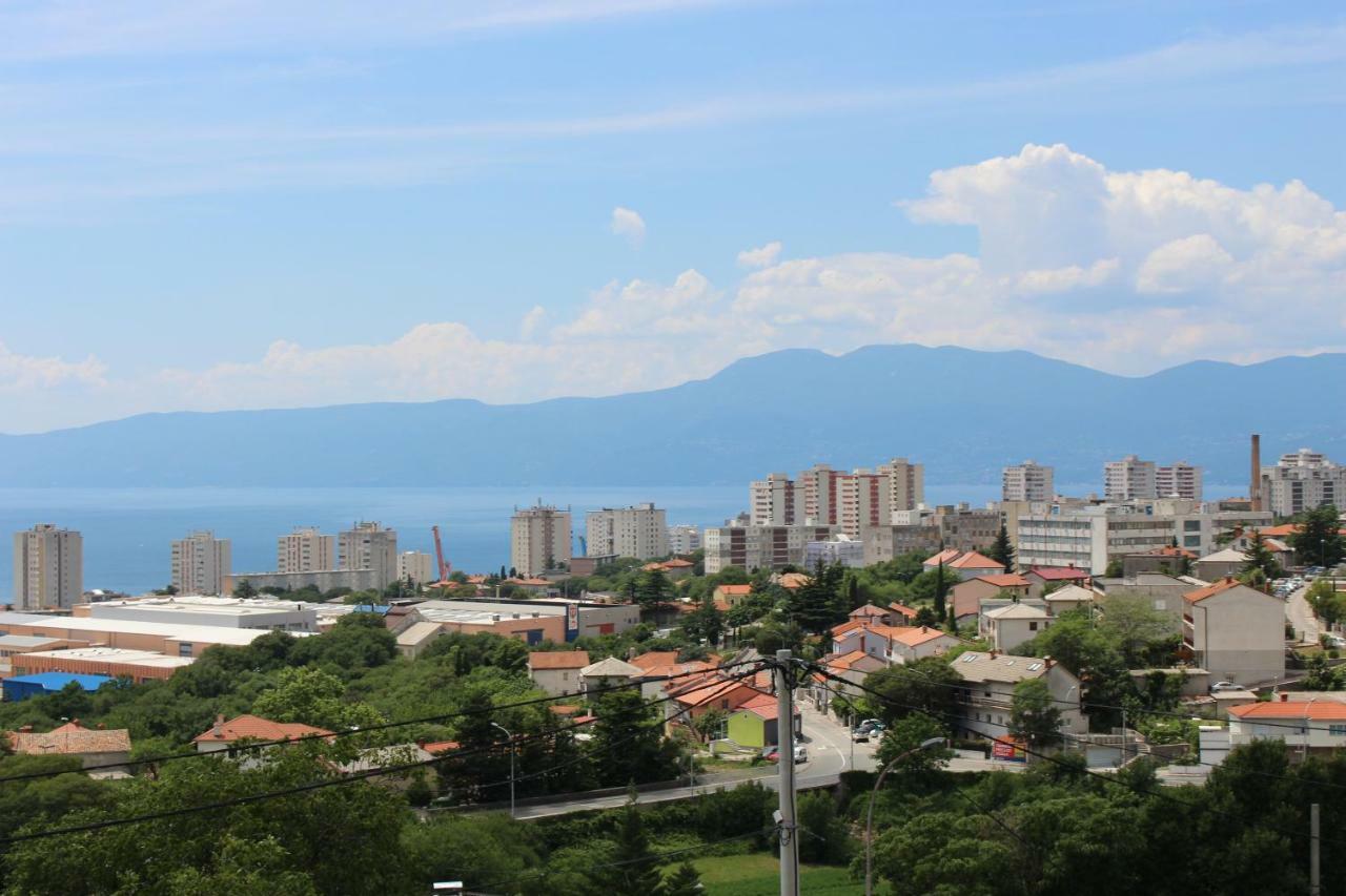 Blue Moon Apartments Fiume Esterno foto